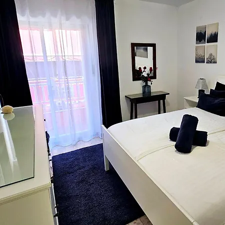 Old Town Apartamento